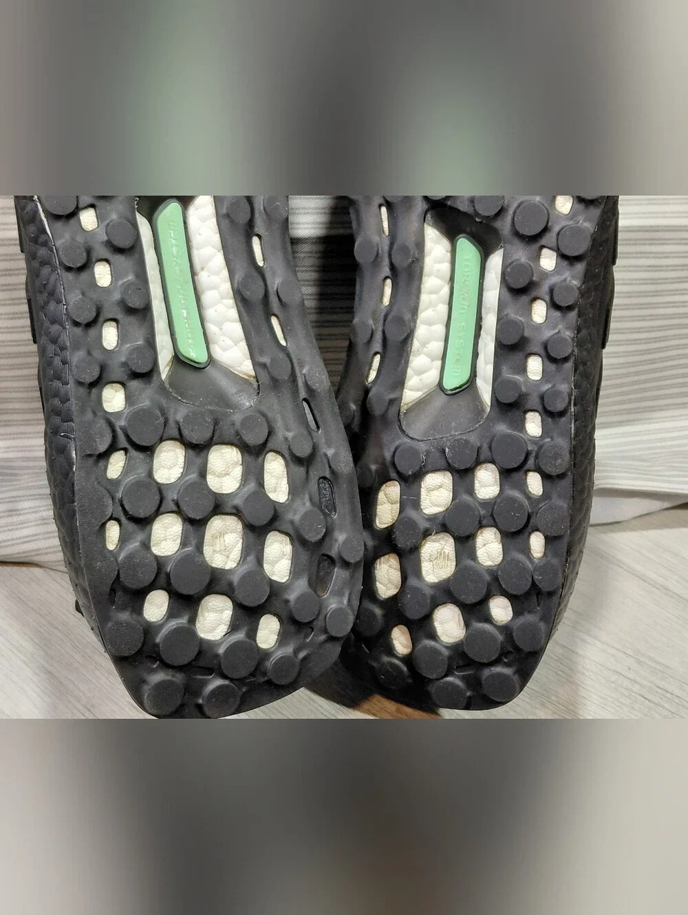 adidas Men’s Ultra Boost 1.0 Athletic Shoes — Black Grey Laces SIZE 12.5